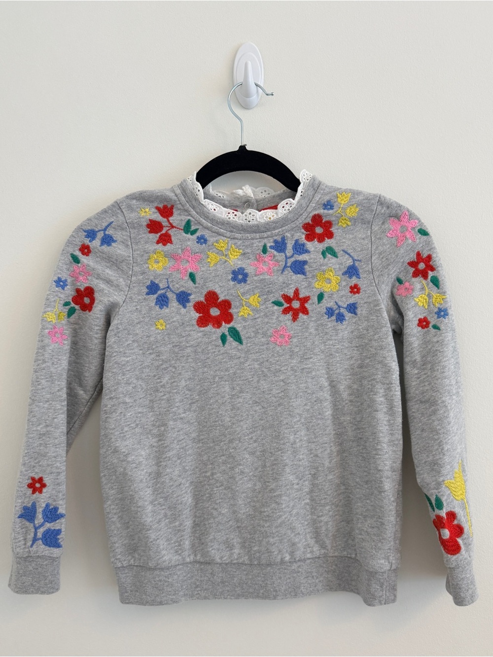 Boden Grey Sweatshirt with Multicolor Floral Embroidery. Size:9-10
